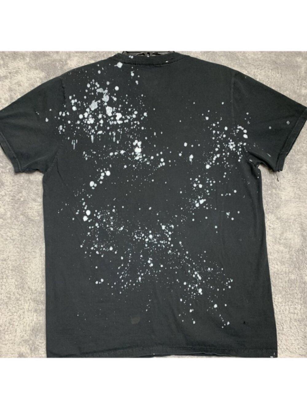 Goosebumps T Shirt Mens Large Black Neon Green Bleach Splatter Graphic Horror - Picture 8 of 8